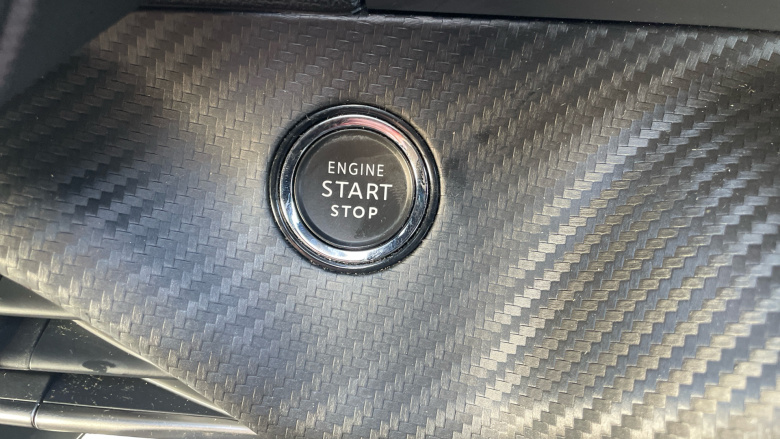 Peugeot 2008 1.2 PureTech Allure Premium+ 5dr Petrol Estate